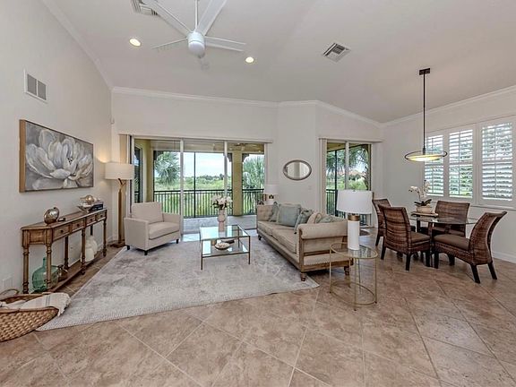 2nd image of 113 Bella Vista Ter Unit D