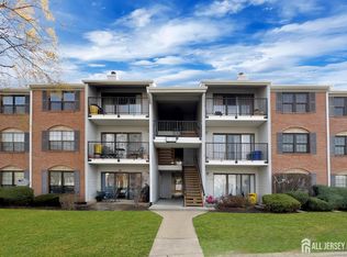 479 Danbury Ln, East Brunswick, NJ 08816