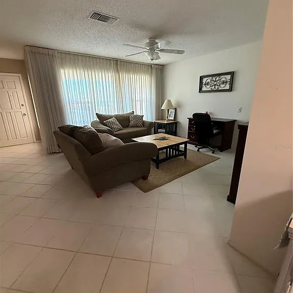 819 S Gondola Dr — Photo 4