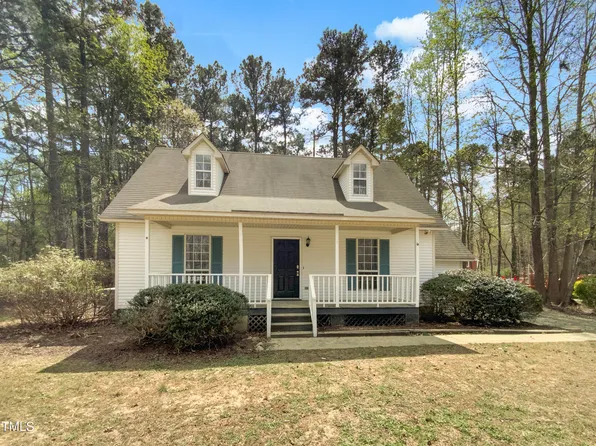 129 Bridges Ln, Youngsville, NC 27596