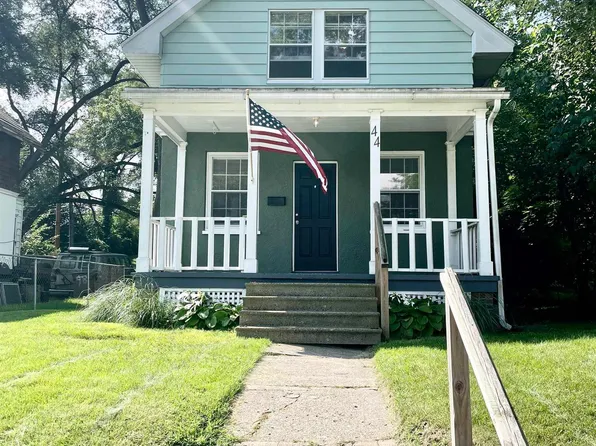 44 Whitfield St, Pontiac, MI 48342