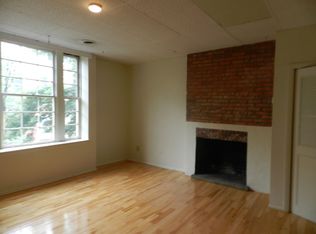 Alluring 1 BR w/ Updated Features & Decorative Fireplace!*Available June*, Philadelphia, PA 19107