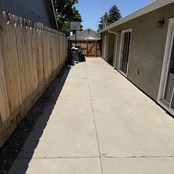 1020 W Minnesota Ave — Photo 9