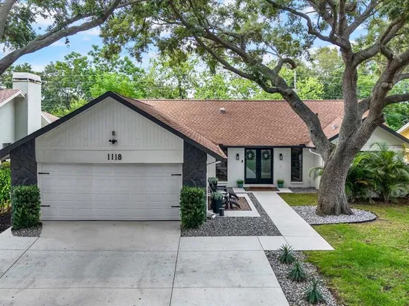 1118 Bramblewood Dr, Safety Harbor, FL 34695