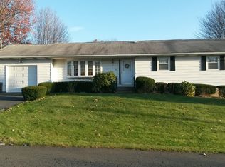99 Vine St, Taylor, PA