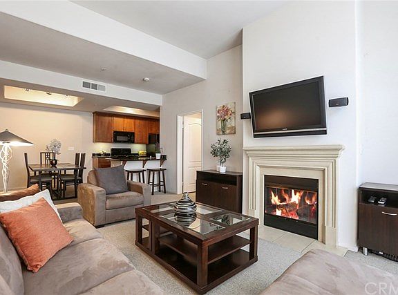 2nd image of 4060 Glencoe Ave APT 412
