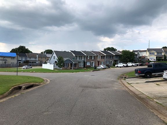 4th image of 4728 Cheshire Cir