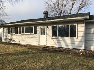 1909 Robin Dr, Warsaw, IN 46580