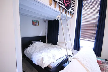 Rented by Dynamik Realty