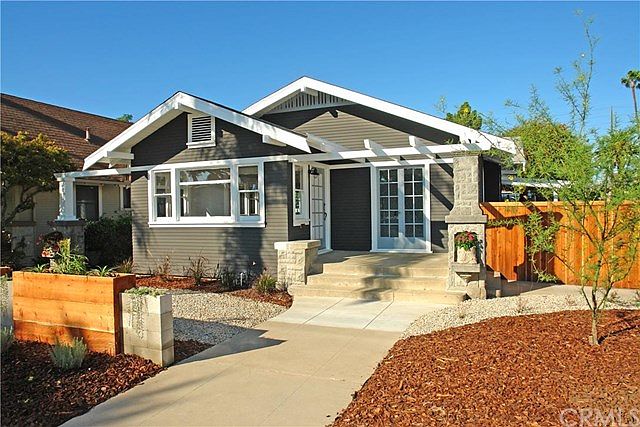 1st image of 345 Loma Ave