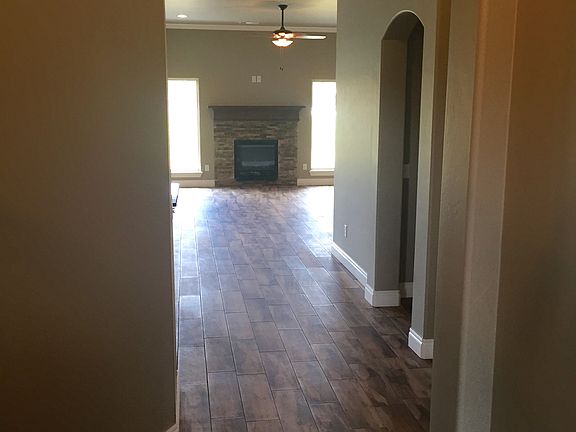1317 Woodgrass Court Entry Way