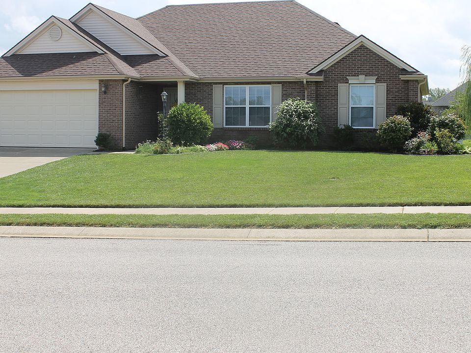 1st image of 2909 Deland Dr
