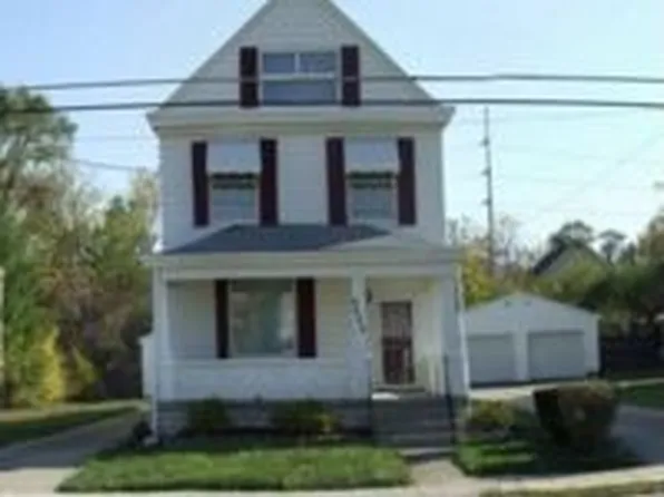 6624 Vine St, Cincinnati, OH 45216