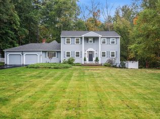 33 Old Village Rd, Acton, MA 01720