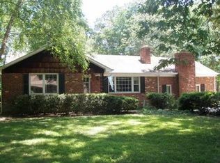 409 Albacore Dr, Yorktown, VA 23692
