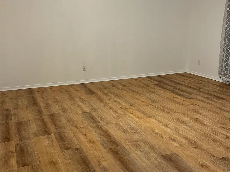 8800 Cedros Ave #203 — Photo 18