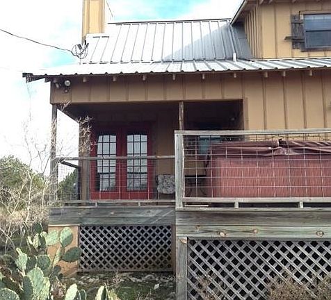 2nd image of 102 Skyline Dr