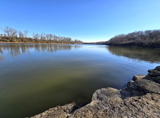 2800 Jarman Hollow Rd, Palmyra, TN