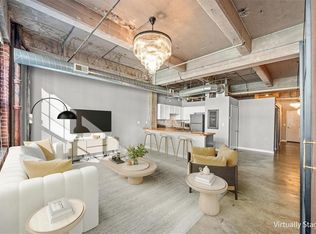715 May St APT 327, Kansas City, MO 64105