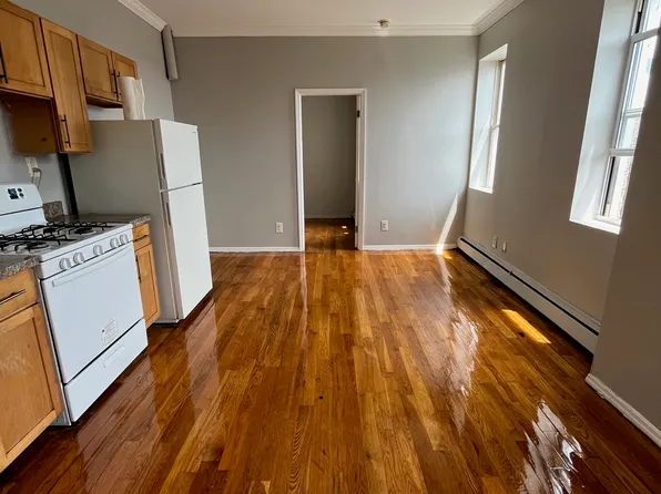 57 Tapscott Street image 1 of 5