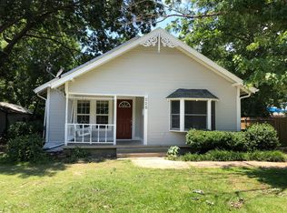 225 N Hatcher St, Lewisville, TX 75057