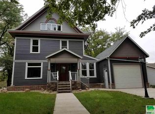 609 S 2nd Ave #0, Rock Rapids, IA 51246