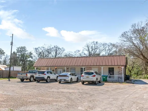 8135 State St #A-b, Citronelle, AL 36522
