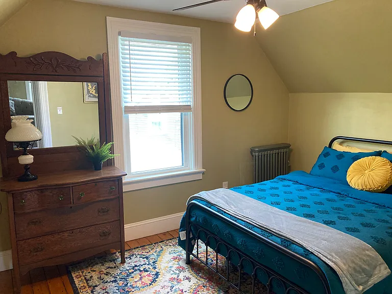 933 Main St #2 — Photo 35