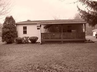 133 West Dr, Volant, PA 16156