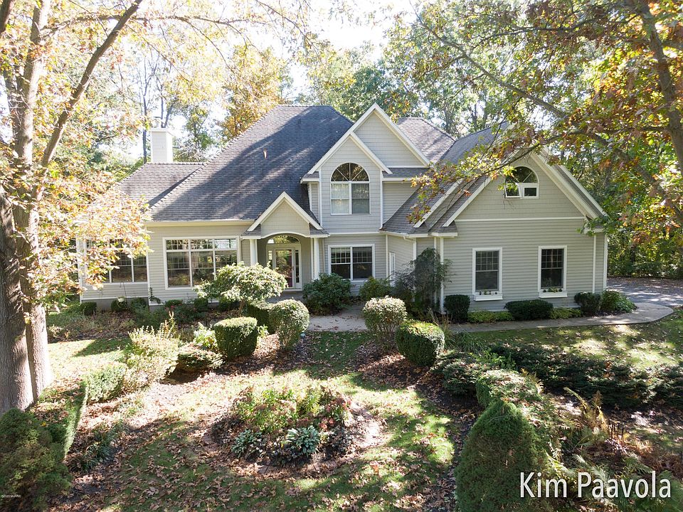1st image of 14050 Thompson Dr NE