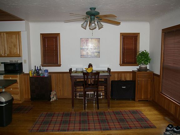 3rd image of 5606 Delora Ave