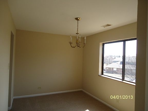 3rd image of 14949 S Lakeview Dr #204