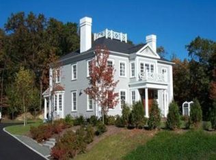 755 Worcester St, Wellesley, MA 02481