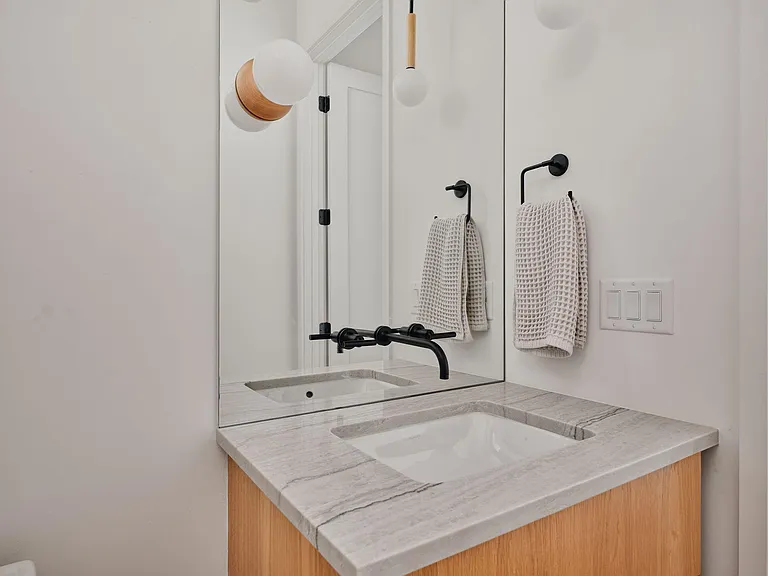 3019 Garwood St #1 — Photo 9