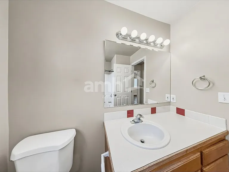 501 N Mira Ave — Photo 13