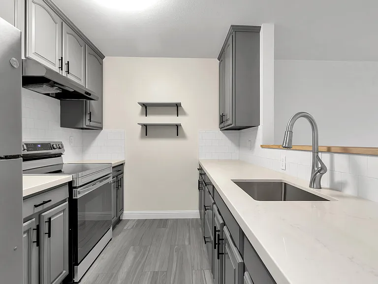 2235 Ashby Ave #102 — Photo 2