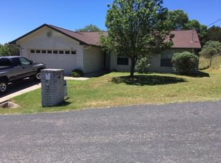 128 Ridge Grove Rd, Kerrville, TX 78028