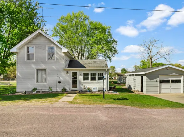 716 High St, Arena, WI 53503