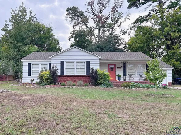 1407 Hughey Dr, Longview, TX 75601