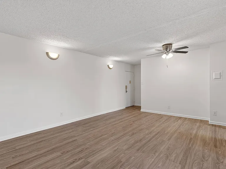 Brookland Ridge Apartments — Photo 9