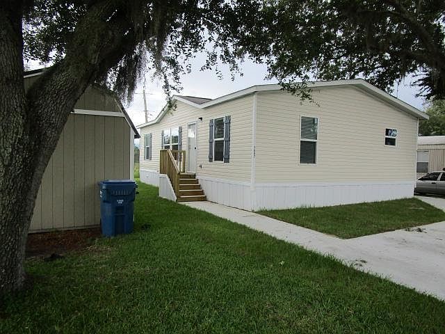 1st image of 7087 Greenbrier Village Dr