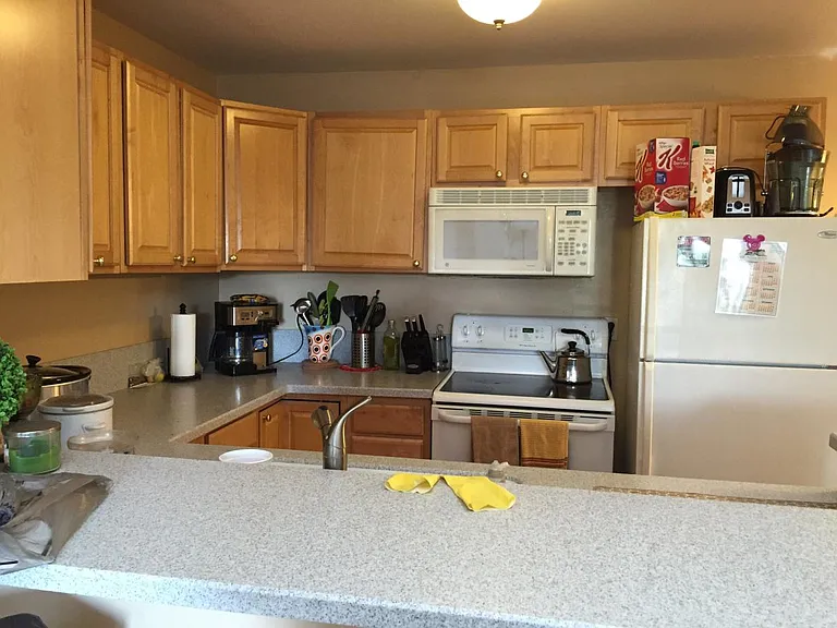 Kitchen (2)