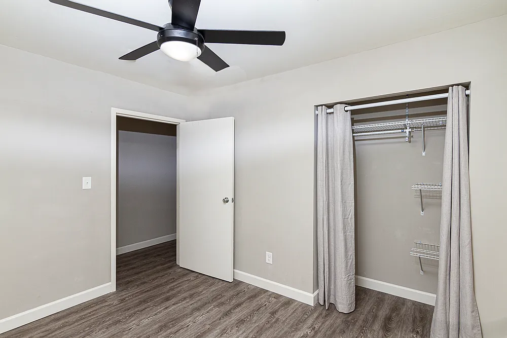 2 bed, 812 sqft, $1,650 — Photo 4