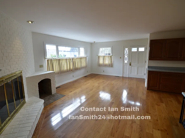 155 E Park St — Photo 9