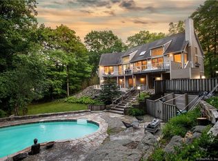 38 Thunder Hill Ln, Ridgefield, CT 06877