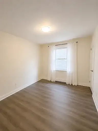 621 Stewart St #1 — Photo 10