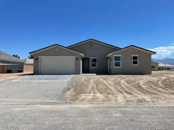 220 Happy Canyon Rd, Pahrump, NV 89048