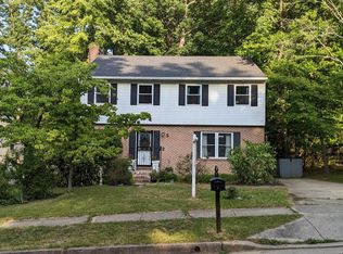 5 Iron Bolt Ct, Baltimore, MD 21228