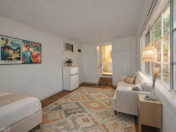 1210 Tyler St #1/2, Glendale, CA 91205