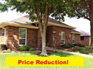 5230 Turtle Cove Rd, Garland, TX 75044